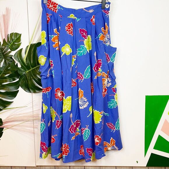 Chaus Vintage Floral Midi Skirt Size 10 EUC - Picture 1 of 5